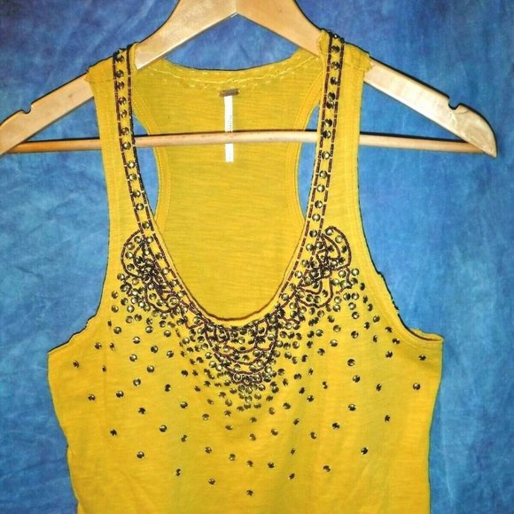 FREE PEOPLE Bohemian Crop Yellow Sequin Tank Top - Picture 4 of 4